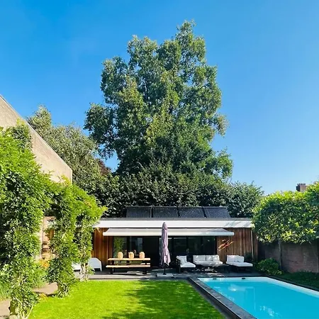 013 Bed & Breakfast 4*