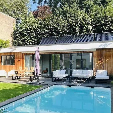 Bed & Breakfast 013 Tilburg